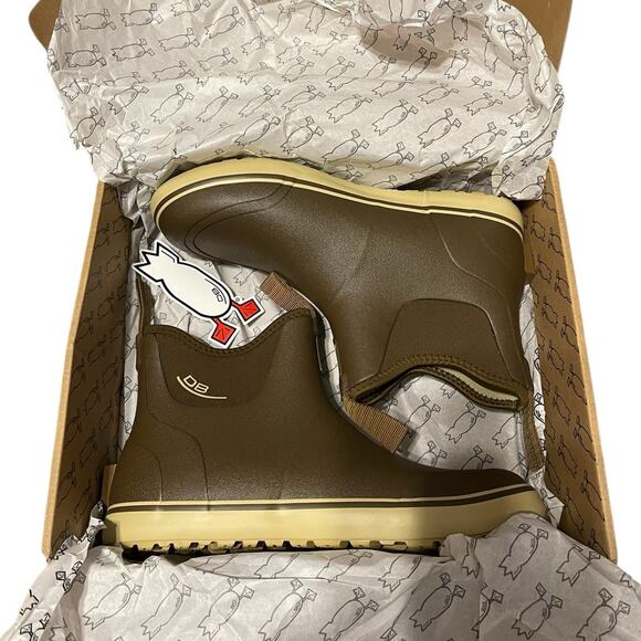 Dive Bomb NEW Size 9 Brown Trudge Rugged and Weatherproof Waterproof Boots NIB - Picture 3 of 12